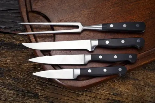 Tipos de facas para churrasco.